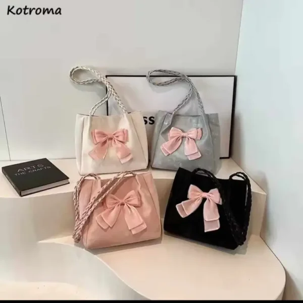 Most viral Bou shoulder bag