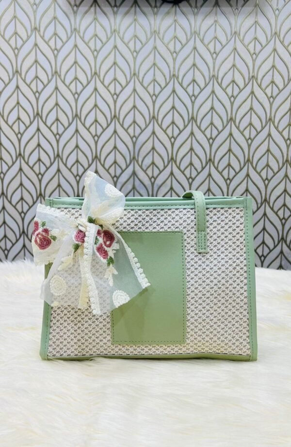 Beautiful Handwoven Straw Bag Handbag Large Capacity Shoulder Bag-113 (P-1576) - Image 4