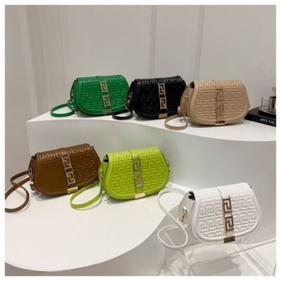 cross-border small fragrance quality women's bag vintage versatile chain macaron color bag RM82